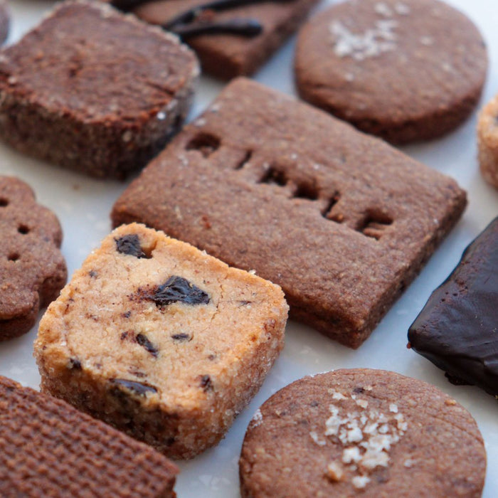 チョコクッキー缶