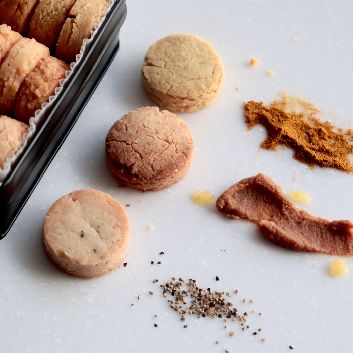 おつまみクッキー缶